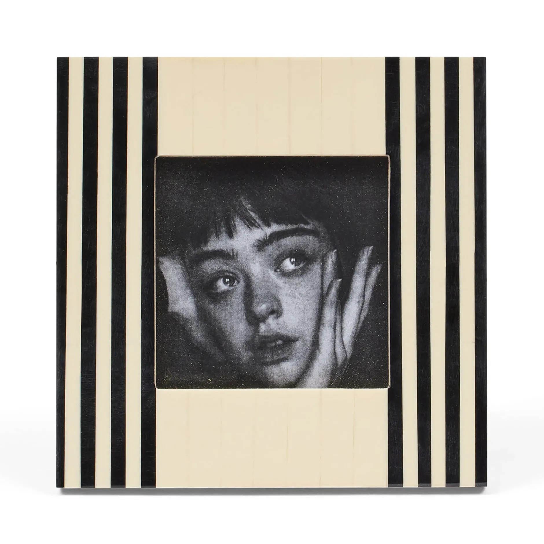 Outlet Horgans Anika Photo Frame 4 x 4 Cream & Black