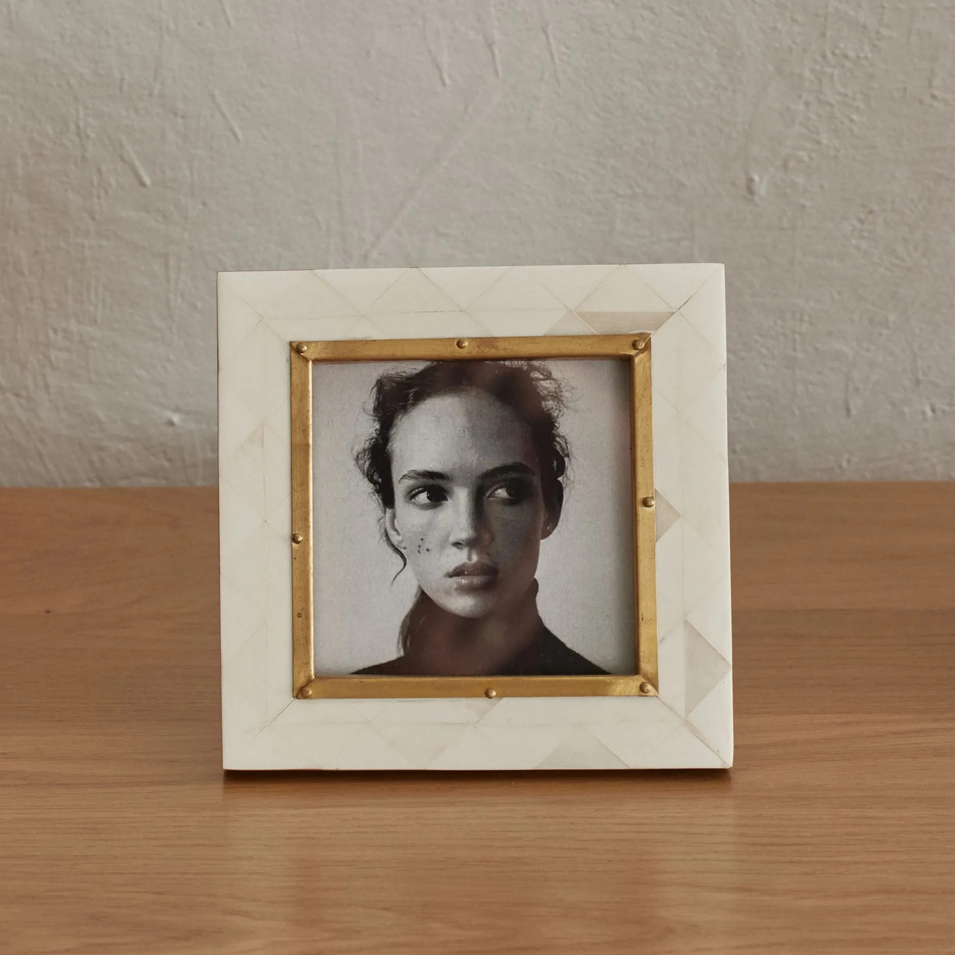 Clearance Horgans April Photo Frame 4 x 4 Bone & Brass