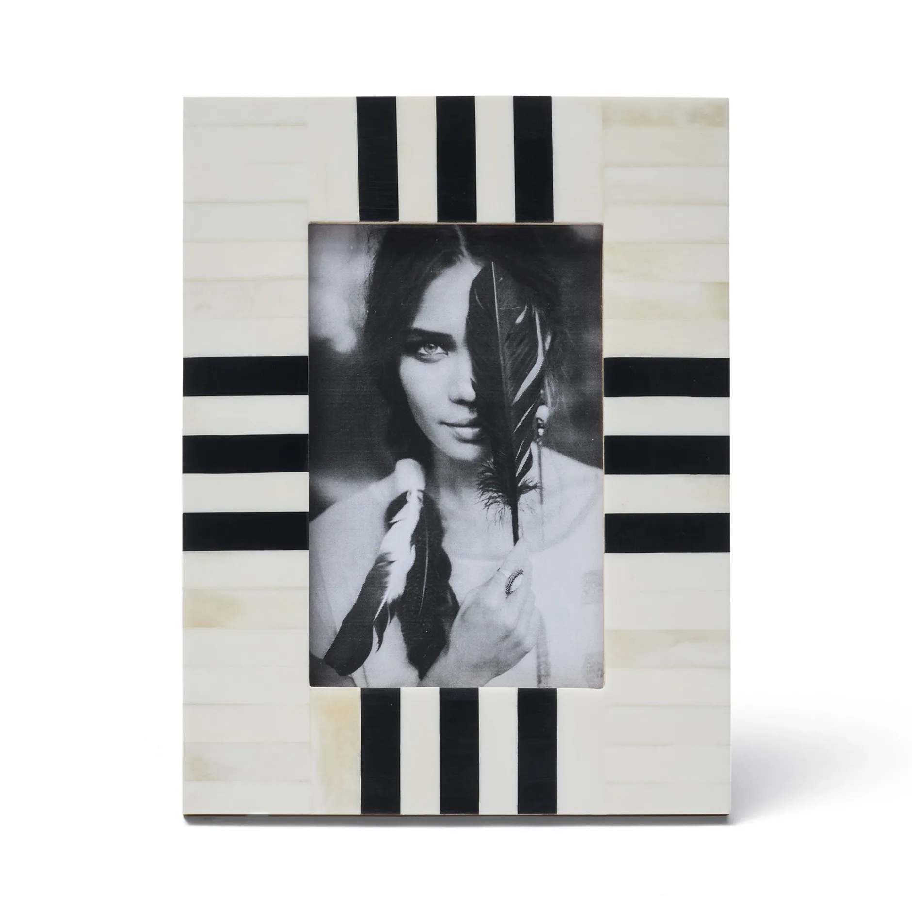 New Horgans Emir Photo Frame 4 x 6 Bone & Black