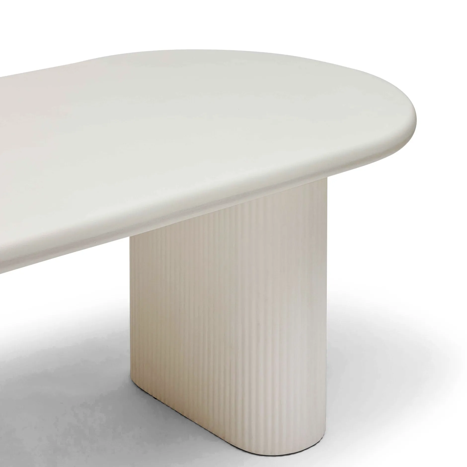 Fashion Horgans Hera Oval Outdoor Dining Table White