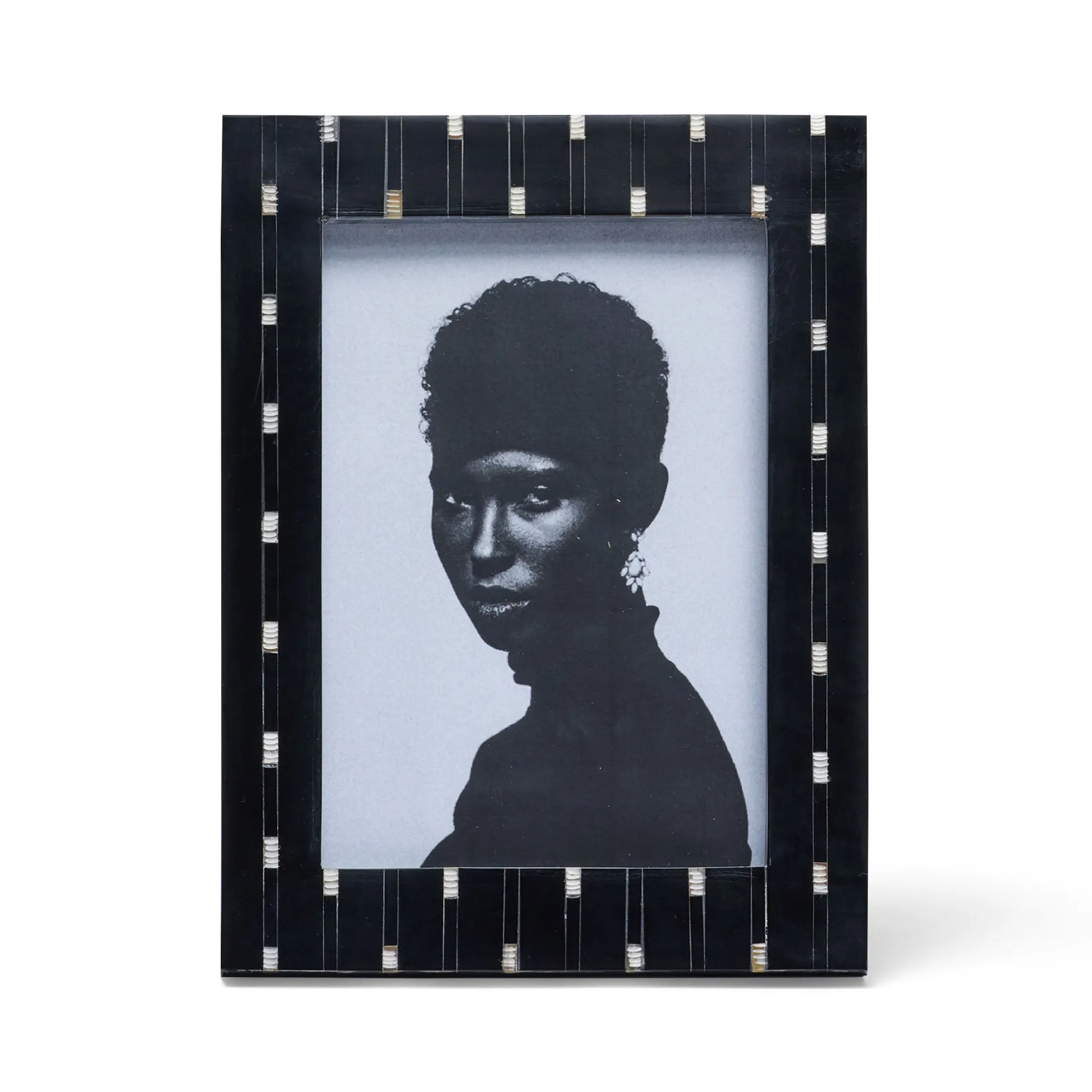 Discount Horgans Kiva Photo Frame 5 x 7 Black & White