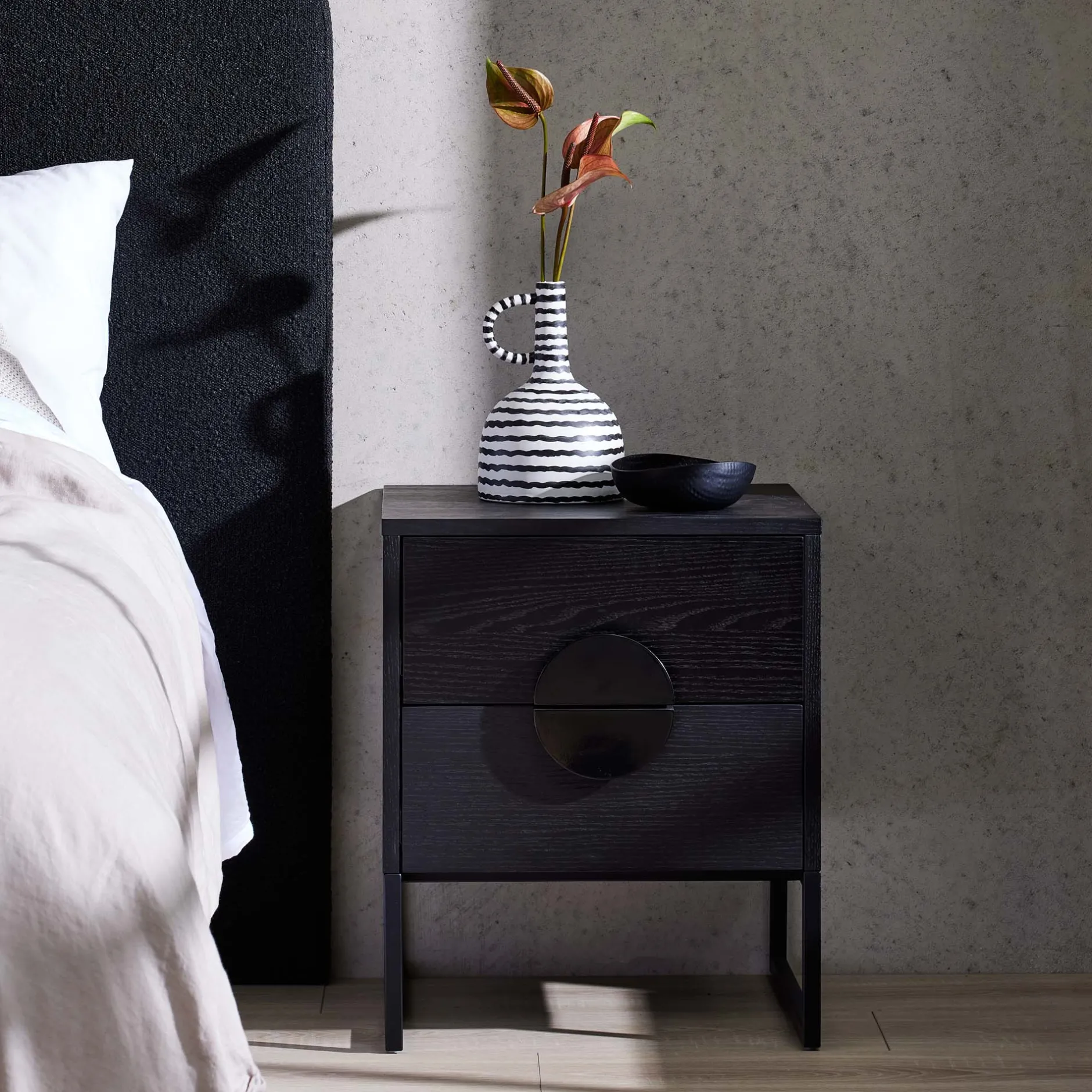 Best Horgans Luna II Bedside Black
