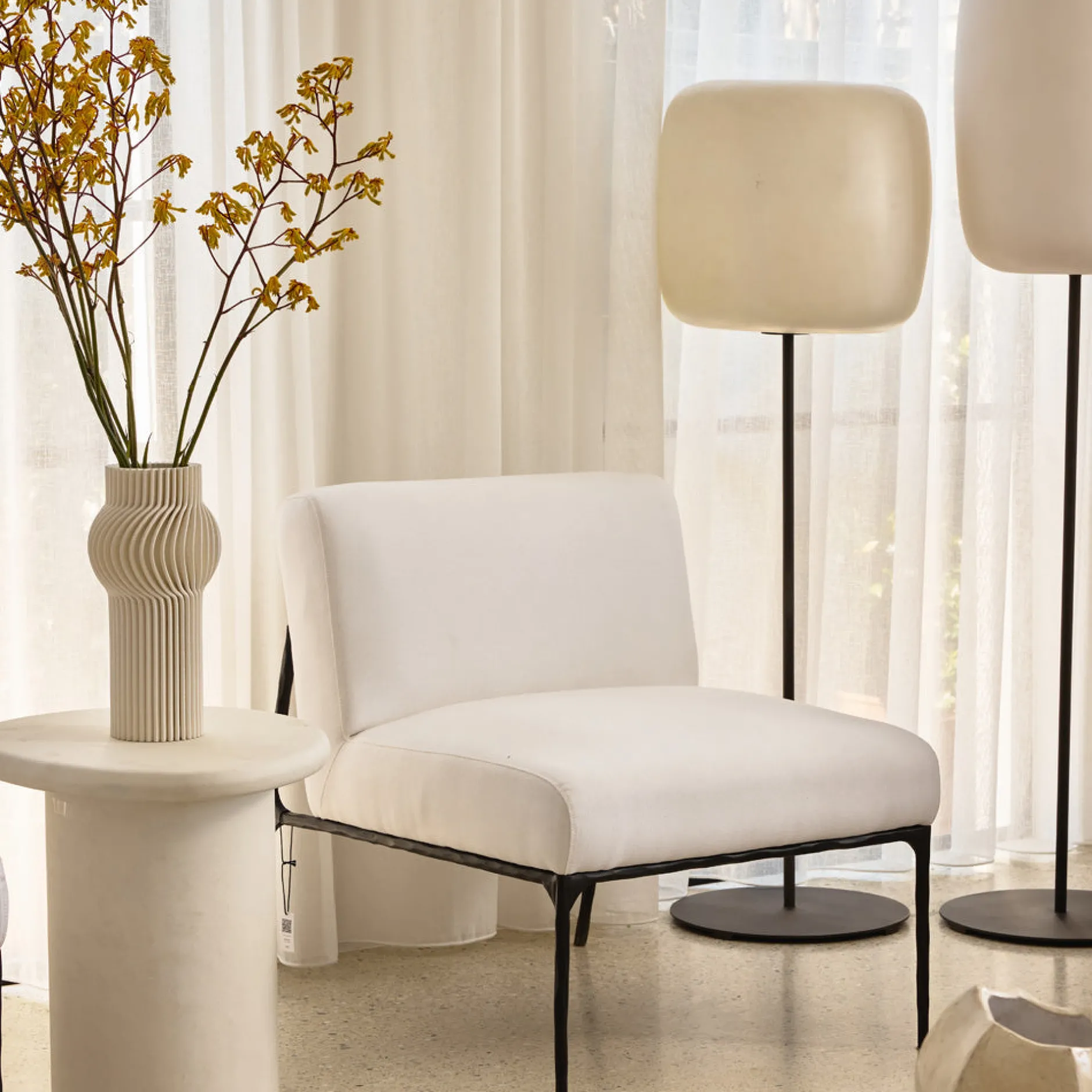 Sale Horgans Lyle Floor Lamp Small Black & White