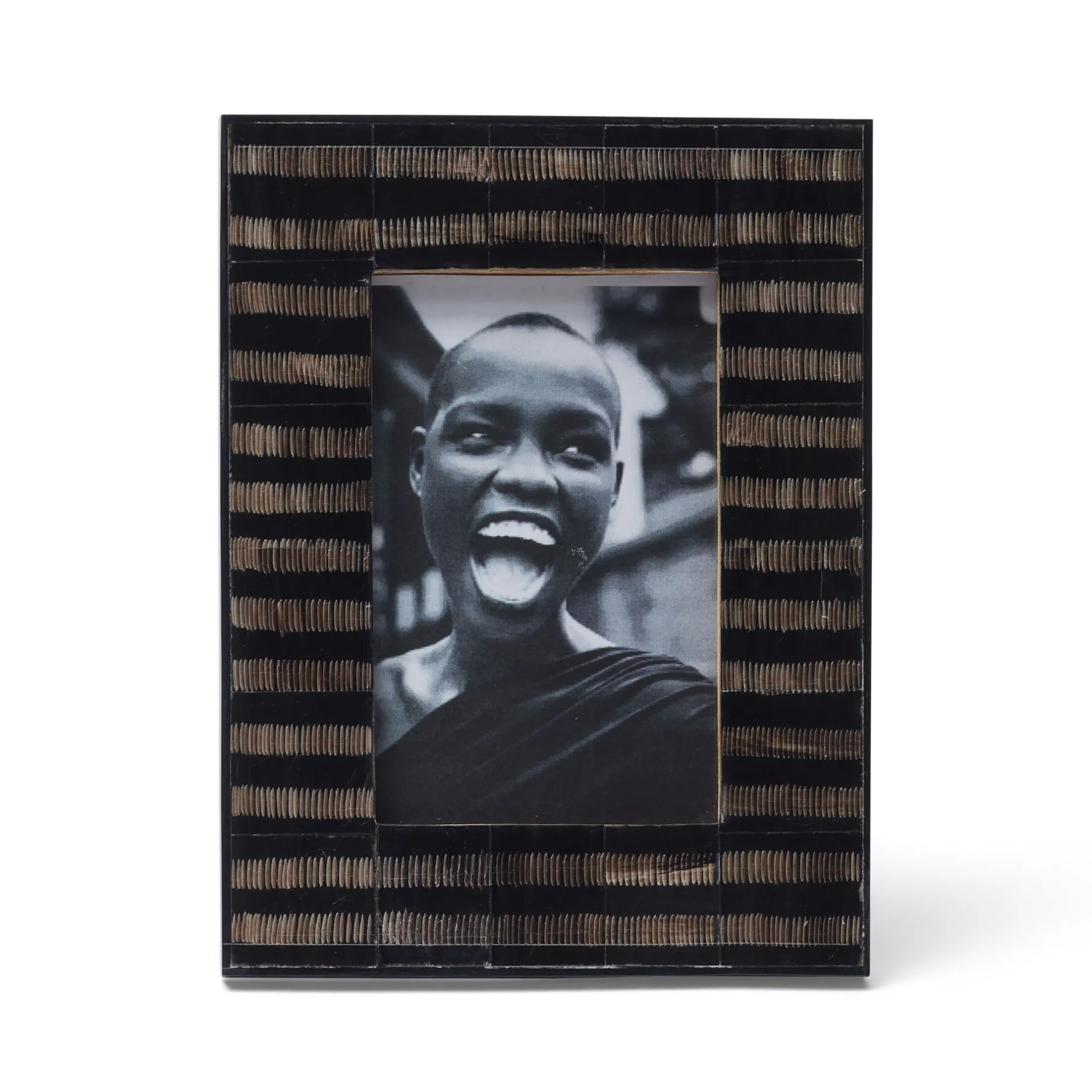 Discount Horgans Mastari Photo Frame 4 x 6 Tan & Black