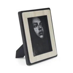 Discount Horgans Pavo Photo Frame 5 x 7 White & Black