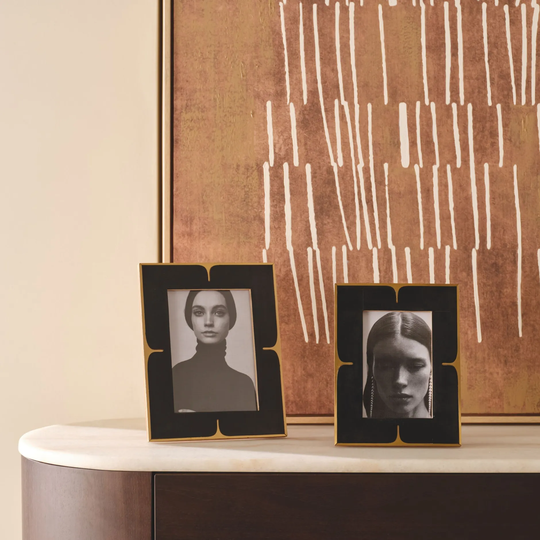 New Horgans Rani Photo Frame 4 x 6 Black & Gold