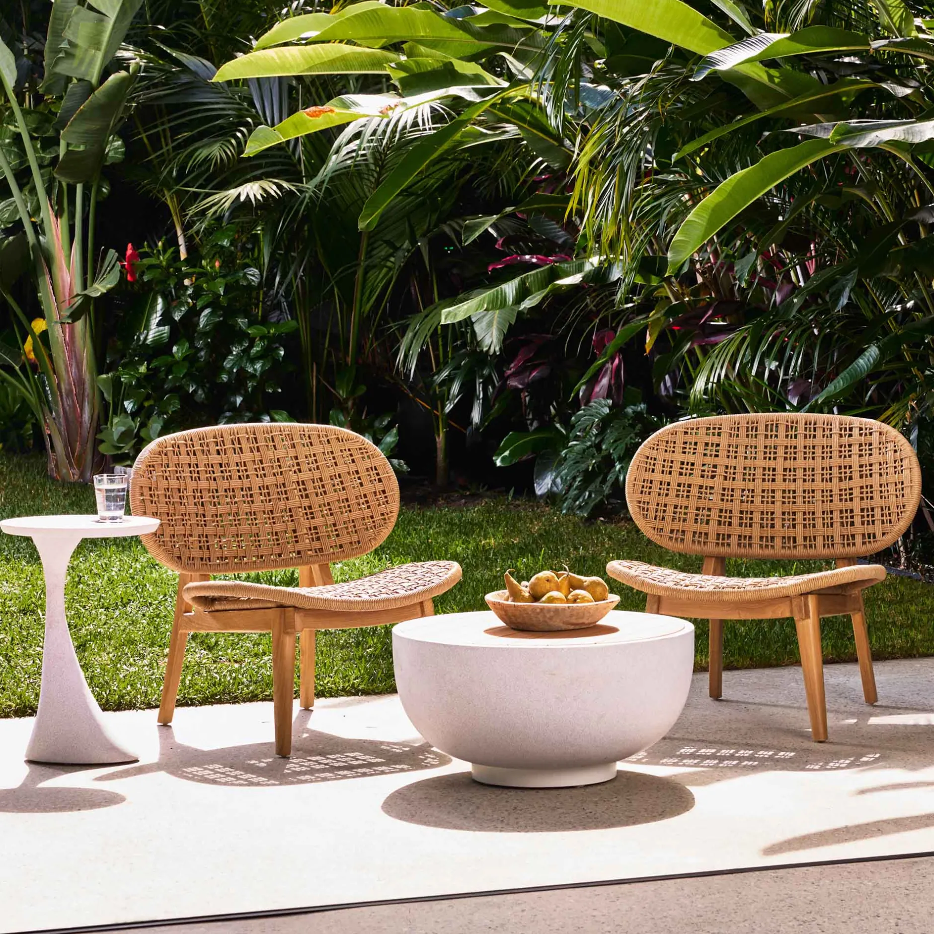 Outlet Horgans Soma Outdoor Coffee Table White White & Natural