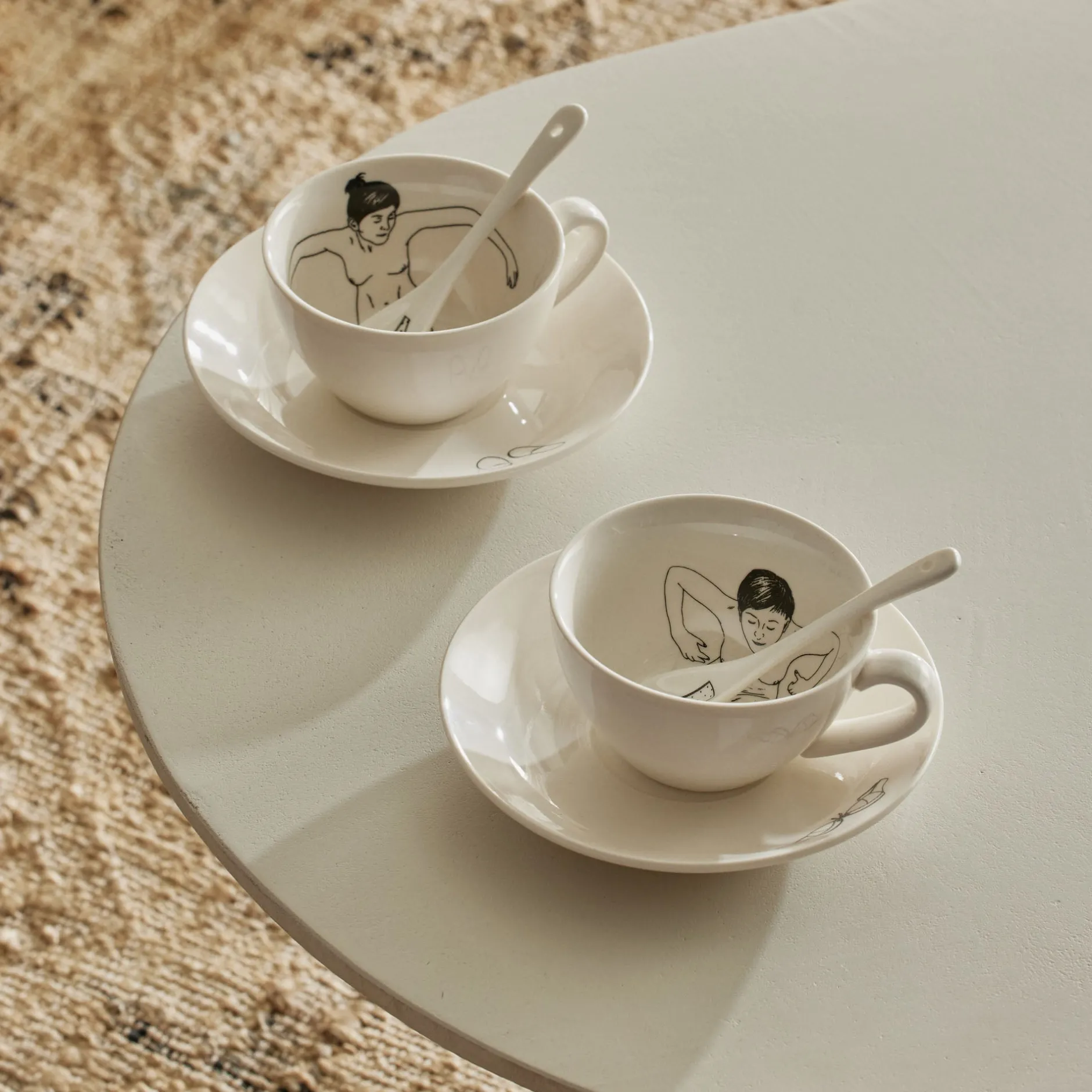New Horgans Undressed Tea Set White & Black