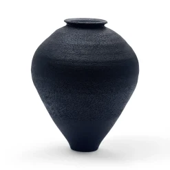 New Horgans Yoshi Vase Black